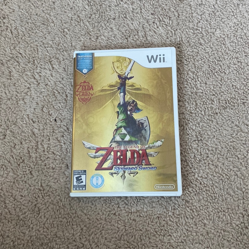 ❗️MOVING SALE❗️ The Legend of Zelda Skyward Sword 25th Anniversary Wii Game